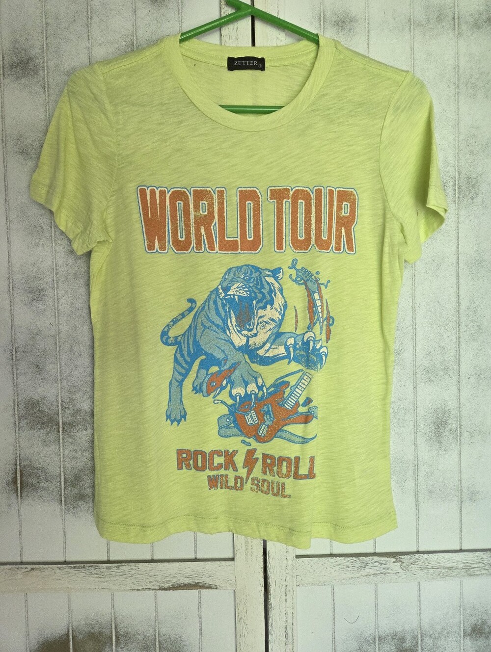 Zutter Tiger 'World Tour' Lime Graphic Tee